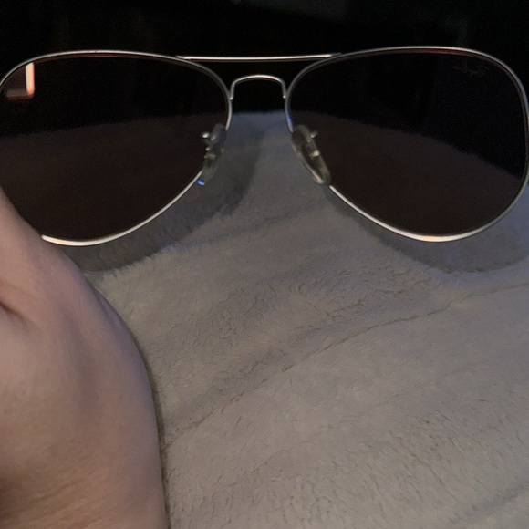 Ray-Ban sunglasses - Picture 3 of 5